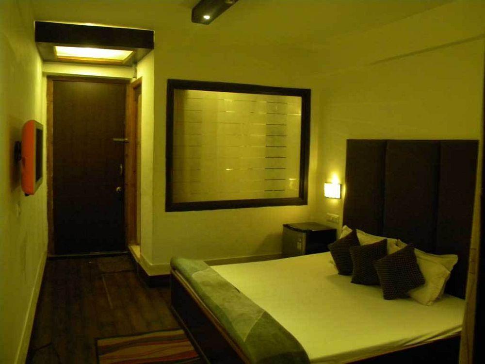 Hotel Sunrise Shimla Extérieur photo